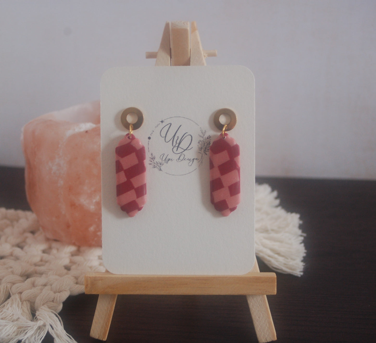 Pendientes DIANA estilo ajedrez rojo vino y rosa